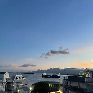 Penthouse Seaside 10 Min Port, Croisiere Et Aeroport Appartement